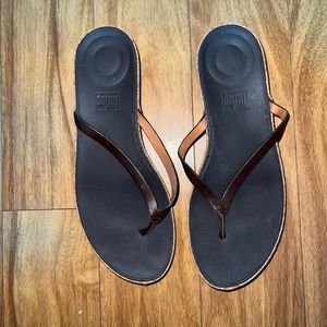 Thin Strap FitFlop wedge